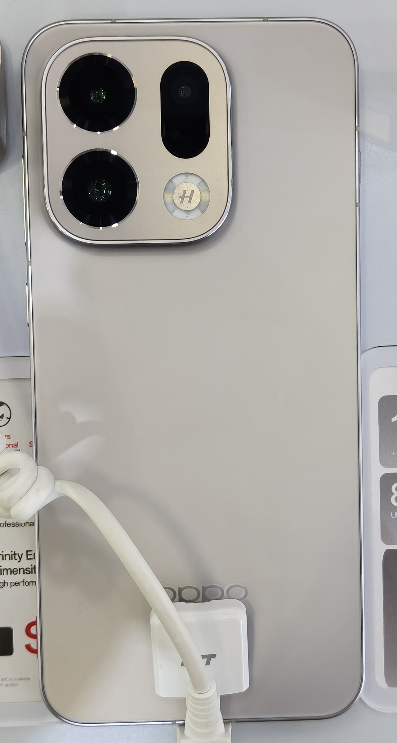 OPPO Find X10 features